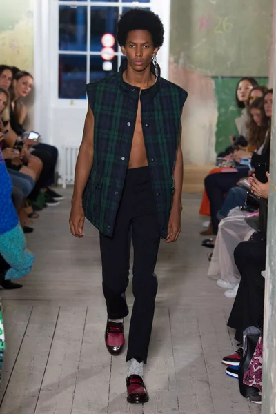Look 36